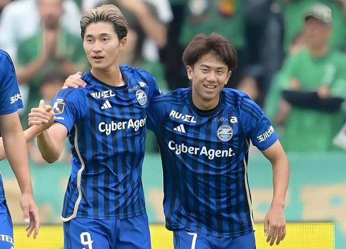 町田泽维亚主帅：客战海港争取拿到3分，决心以强大心态迎接比赛