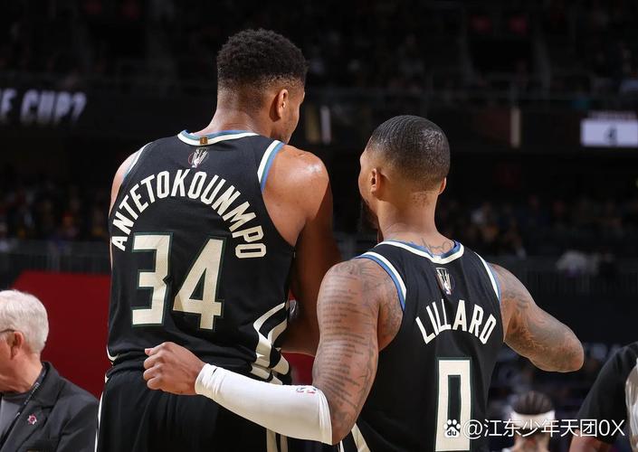 还记得他吗？前NBA后卫沙巴兹-内皮尔在奇才担任教练学徒