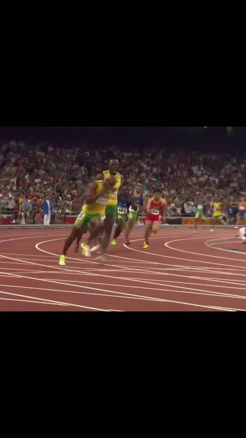 百米能跑多快?沃尔科特:我15岁时能跑10秒6,但跑步姿势很糟糕