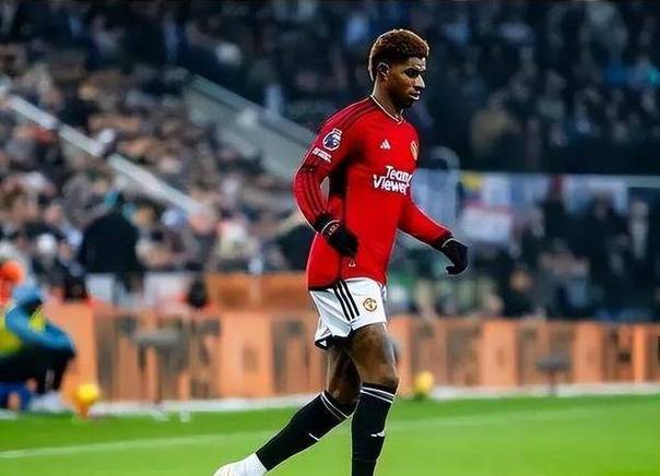 每体观点:拉什福德是巴萨的惊喜引援,经验与青训共铸辉煌