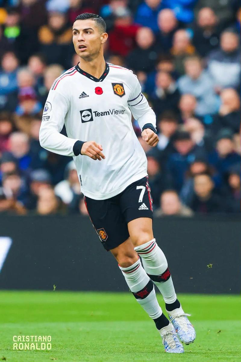 贝巴:C罗对曼联评价很中肯,年轻球员需理解为什么听到这样的话