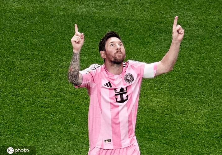 重磅！每体专访梅西明日上线，谈离开巴萨、迈阿密生活、未来……