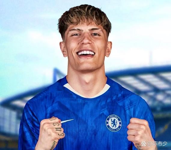 霍金斯:帕乔已和巴黎续约至2030年,未官宣只因球队习惯集中宣布