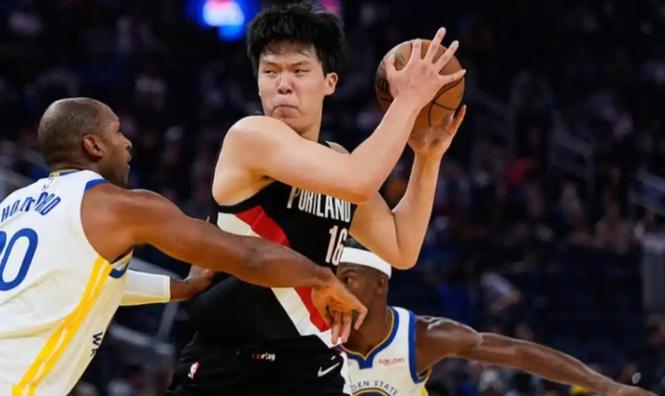 拓记:混音队在12月前一共有四个客场 目前只确认瀚森会打前两个