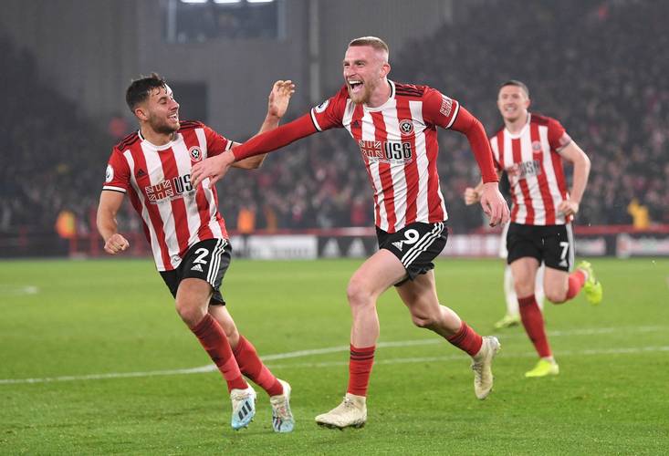 官方:32岁自由身前锋班福德加盟英冠谢菲联 合同至明年1月