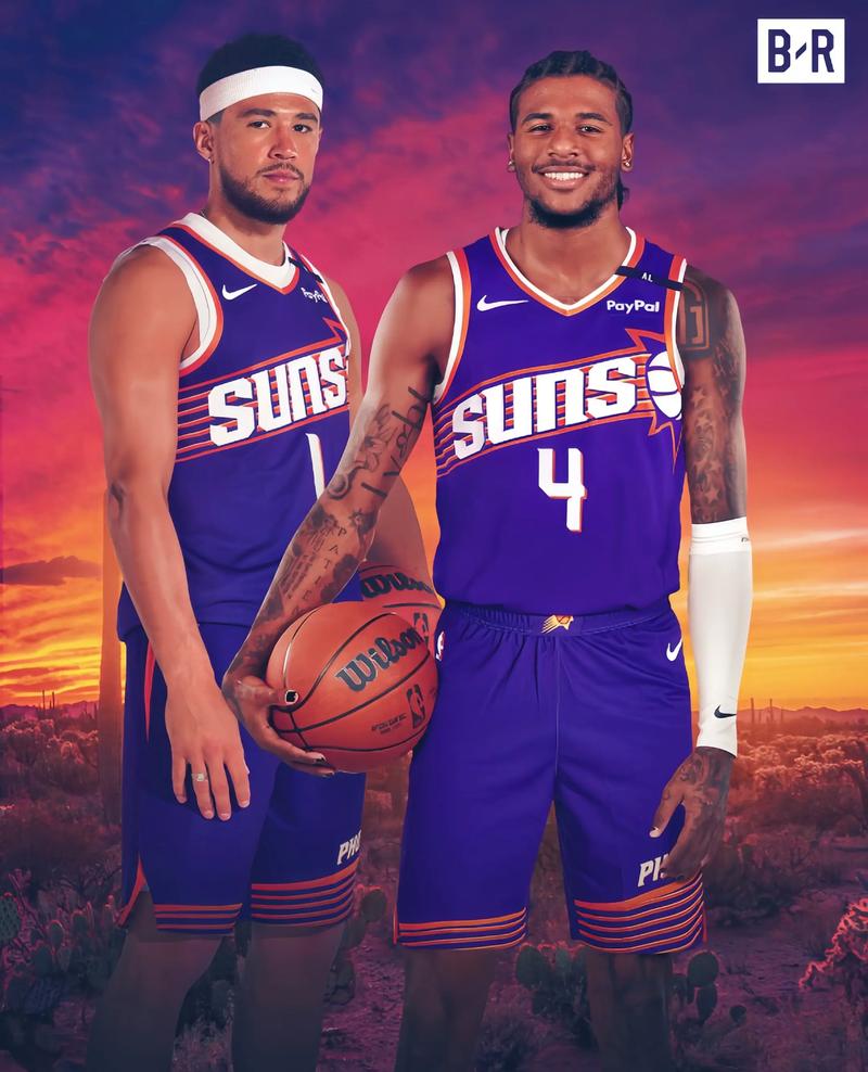 布克在太阳的角色,杰伦·约翰逊的超级三双