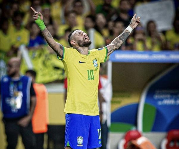 安帅:心里已有世界杯核心框架 拥有埃斯特旺巴西未来就有保障