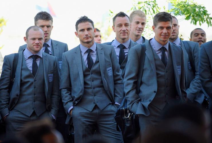 英格兰黄金一代执教场均积分:杰拉德1.82分最高,鲁尼1.03分最低