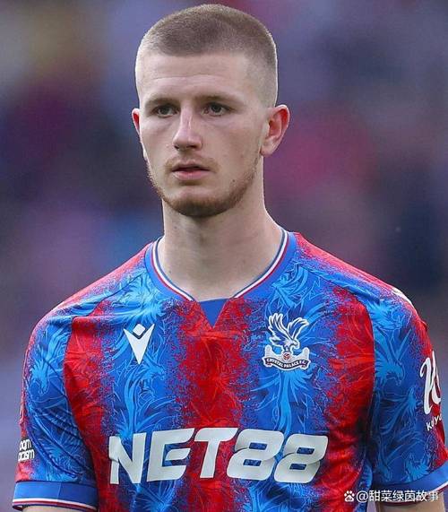 英媒:利物浦正接触21岁水晶宫中场沃顿,球员可能在明夏加盟