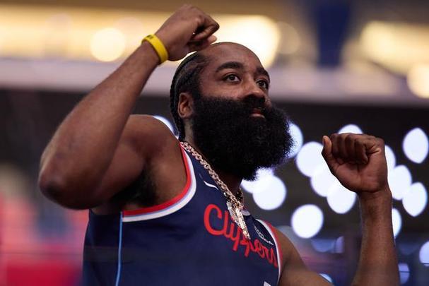 船记:明天的裁判报告会说这是个漏判 哈登这么明显被犯都没吹