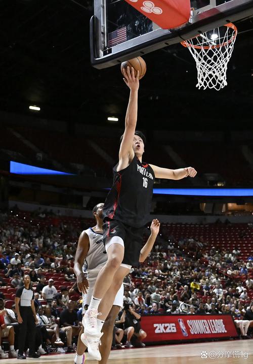 2分2板1助！韩乔生：杨瀚森上半场还行 下半场拉了 还得多练啊