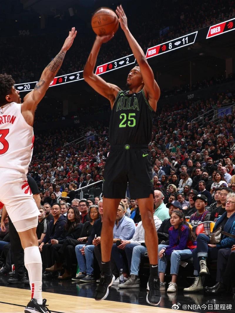 美记:特雷·墨菲很抢手 多位高管认为他可换三首轮+多名实力球员