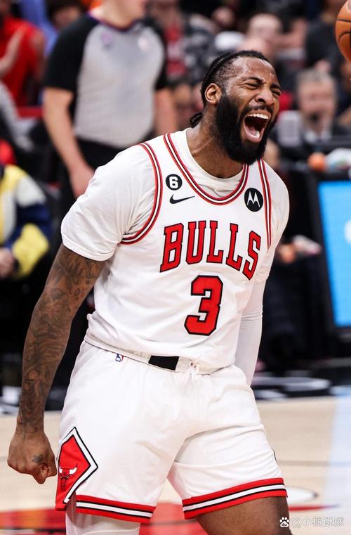 庄神都把三分当常规武器!生涯场均0.2次出手 本赛季场均投1.3次