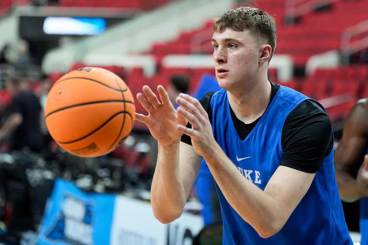 铁林:独行侠内线我只会留下莱夫利 他和弗拉格是球队的未来