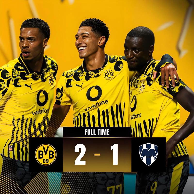 多特本赛季5场欧冠中4场打进4球,共计17粒进球高居所有球队之首