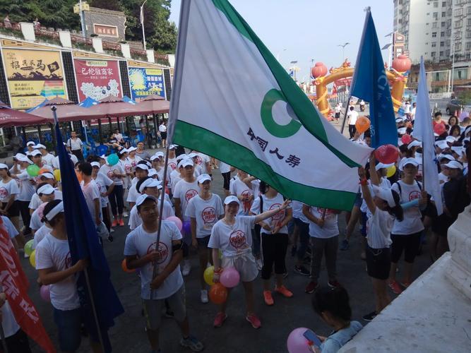 将功补过？金玟哉本场7解围+13对抗10成功+2成功长传，获评7.8分